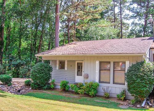 Hot Springs Village House | 31 Reddina Lane