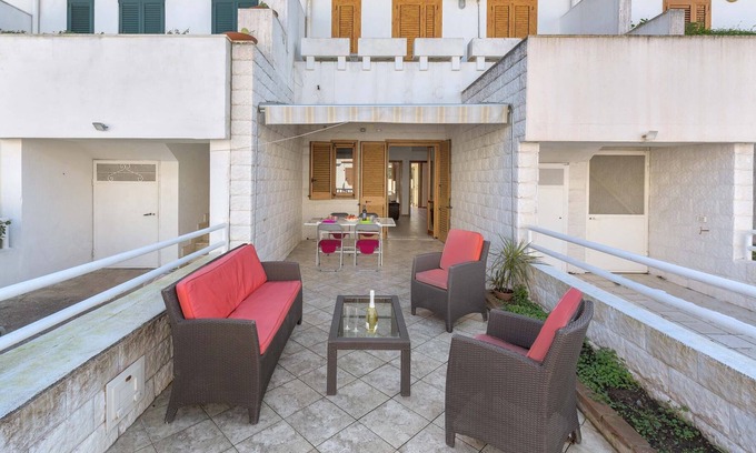 San Cataldo Apartment | 3163 Villino Il Faro by BarbarHouse