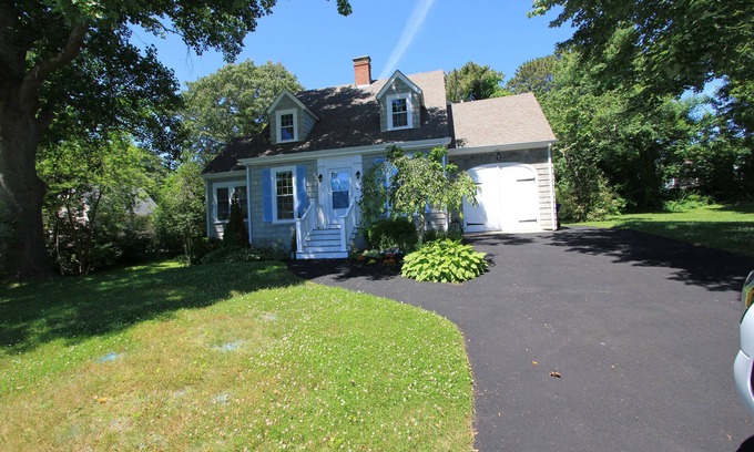 Sagamore Beach House | 321 Williston Rd - Charming 3BR Sagamore Beach Home - Pet Friendly, Central A/C!