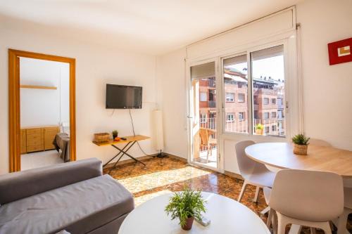 el Camp d'en Grassot i Gracia Nova Apartment | 34PAA1127- 3 Bedrooms in Gracia