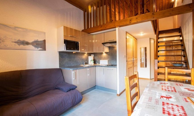 Villarodin-Bourget Apartment | 350m from ski lifts, 4th floor, balcony, tv, ski locker, 32m², La Norma