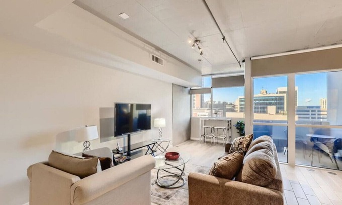 Downtown Las Vegas Condo | 353 East Bonneville #805 Las Vegas