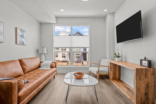 Berkley House | 3534 W 63rd Ave
