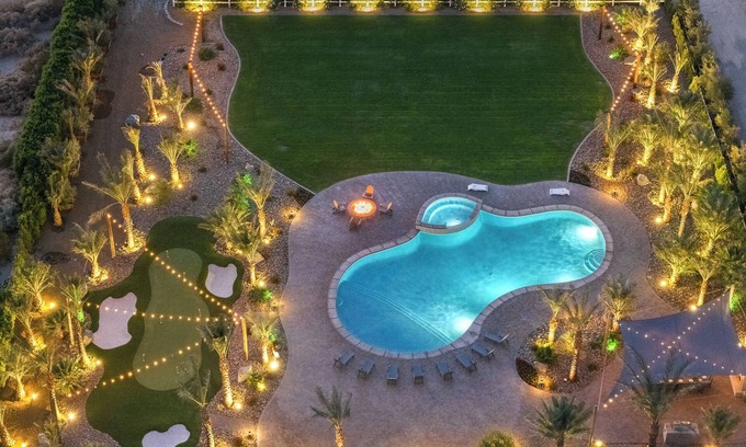 Thousand Palms House | 360° Mountain Views | 3 Acres Massive Resort Pool | Event Space