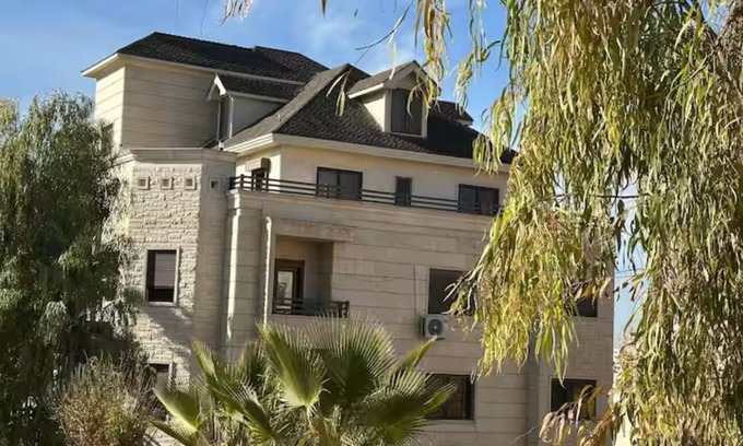 Suwailih Apartment | 360 Spacious Luxury Home in Dabouq