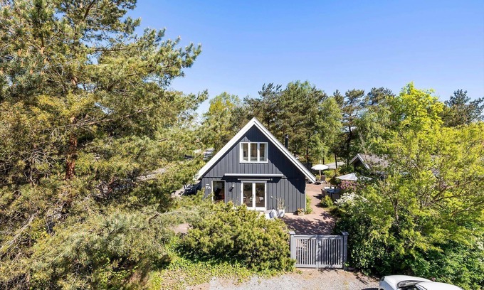 Bedegaard House | 3710 Nexø - Turistvej 11 A