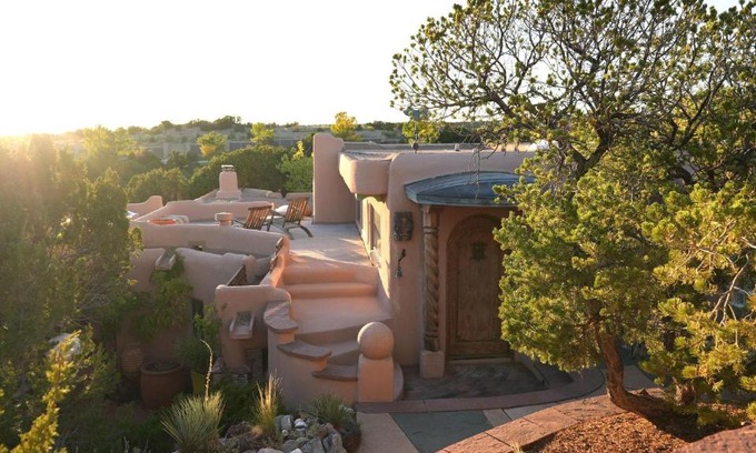 Vista Encantada House | 384 Calle Loma Norte