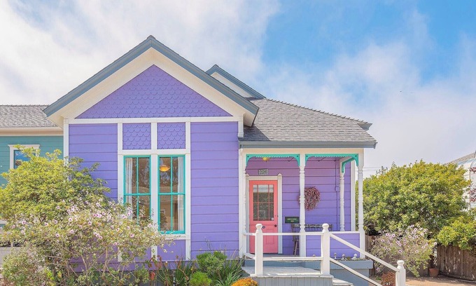 Pacific Grove House | 3893 Sweet Seventeenth - Near Downtown & Beach