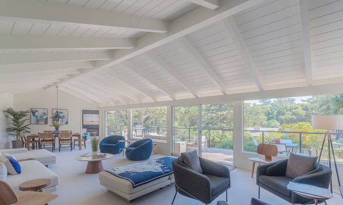 Pebble Beach House | 3900 Palm House on Cabrillo - In Golfer's Paradise