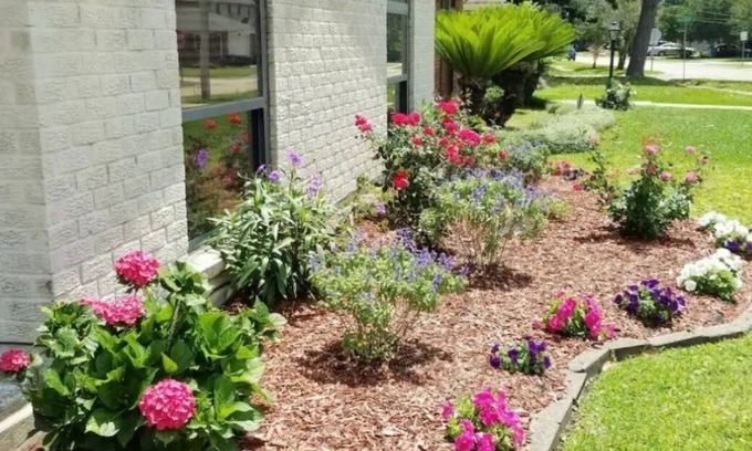 Metairie House | 3bd/2ba Spacious Home in Safe Area! Walk to the Lake and Only Minutes from NOLA