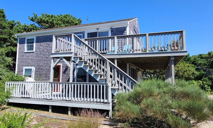 Indian Neck Heights House | 3BD Indian Neck Beauty-A/C, Water Views, Steps to Burton Baker Beach