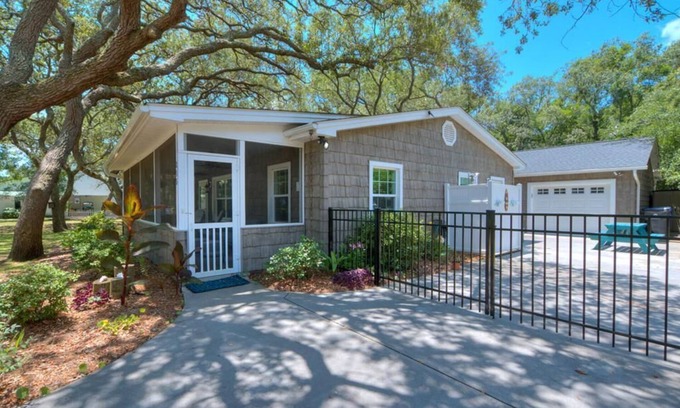 Yaupon Beach House | 3BR 1BA House, Game Room, Walk to Beach, Dog Friendly, Sleeps 7