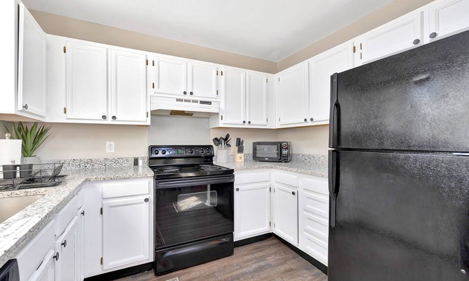 Charlotte House | 3BR 2Bath Home>Airport>Carowinds