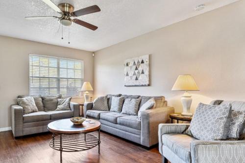 North Port House | 3BR Coastal Escape Near Beaches, Golf, Shops