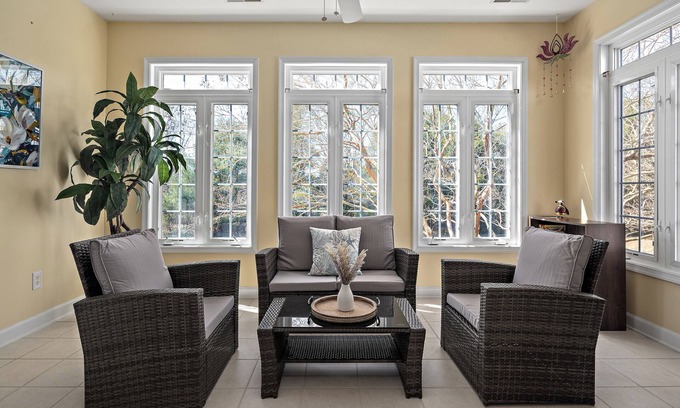 Lewes Condo | 3BR Coastal Retreat – Weekly & Monthly Rentals Available!