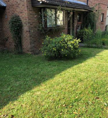 Slough House | 3BR Furnished Property in Slough Fully Furnished Independent House