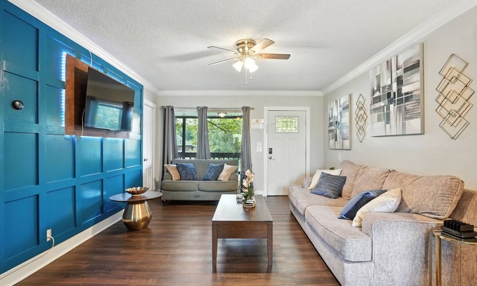 Tulsa House | 3BR Near DT, BOK, Greenwood | Gathering Pl 5 miles