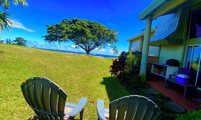 Kaiulani House | 3BR - sleeps 7! Golf course and ocean views. Steps from Westin. Walk to beach!