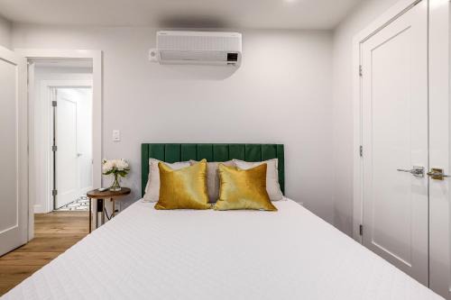 Ward Two House | 3BR2Bth Parking Cambridge Boston W&D Subway AC