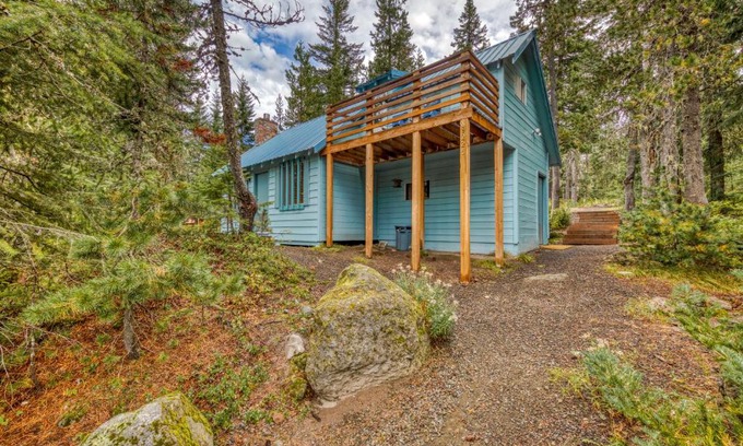 Government Camp House | 3Dogs Cabin
