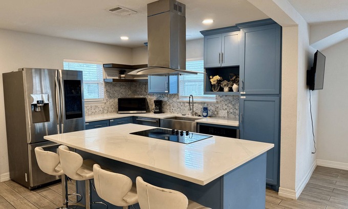 OST - South Union House | 3rd Ward Gem: Modern Comfort + Black History