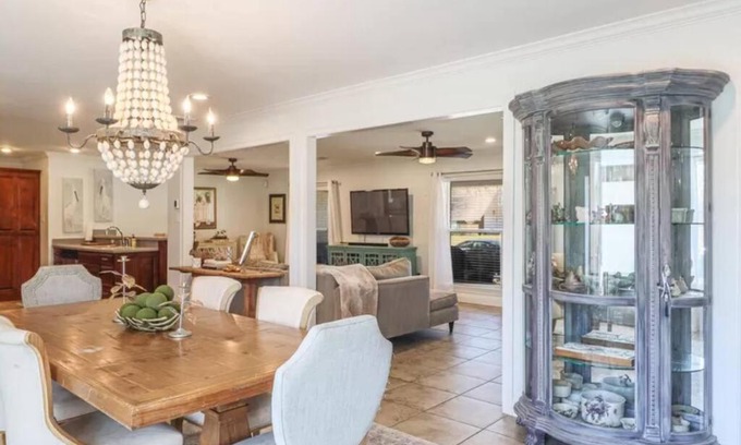Gulfport House | 4/3 Home Centrally Located, beach, casino, airport, dining, golfing, shopping, entertainment