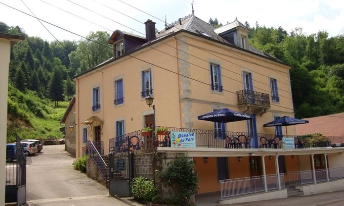 Le Val-d'Ajol Cottage | 4 Apartments - Gîtes (4/5 people) and 4 Studios (2 people)