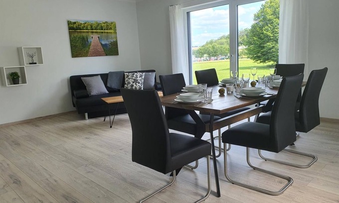 Udersdorf Apartment | 4-bed vacation apartment Weiße Ley - Holiday home Dreier-Ley