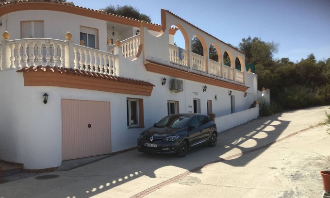 Moclin Villa | 4 bed Villa & Apartment, pool, 4 bedrooms, 1 ensuite, 2 bathrooms, air con,