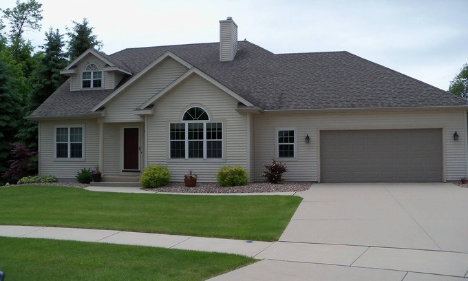 Plymouth House | 4 bedroom, 3 Bath Home only 9 Minutes from Road America