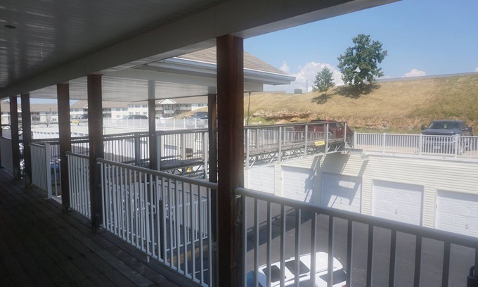 Osage Beach Condo | 4 bedroom, 3 bath loft Condo, sleeps 12. MM 20.5 Heart of the Lake.