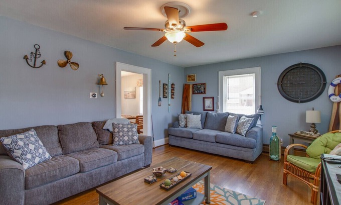 Willoughby Spit House | 4 Bedroom 5 minute Walk to the Beach! Beautiful Willoughby Beach Home!