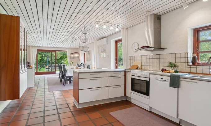 Marup House | 4 bedroom accommodation in Samsø