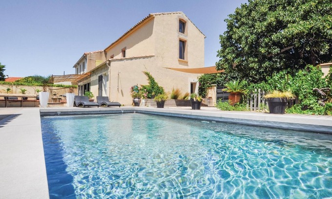 Malard House | 4 bedroom awesome home in Narbonne