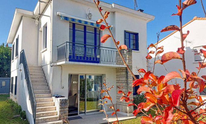 Pontaillac House | 4 bedroom awesome home in Royan