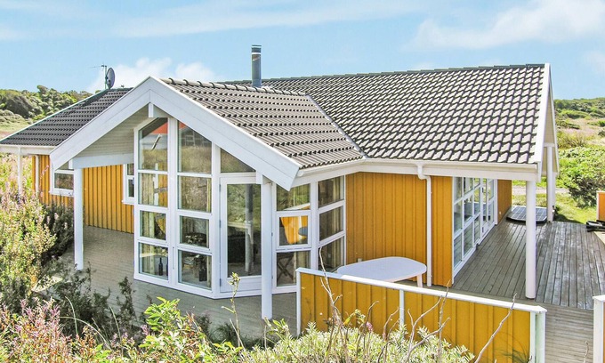 Hjørring House | 4 bedroom beautiful home in Hjørring