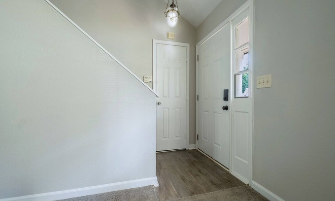 Gresham Park House | 4 bedroom beautiful house in a quiet neighborhood