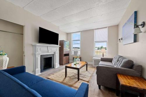 South Side Flats Apartment | 4 Bedroom Beauty Spacious Home in Southside