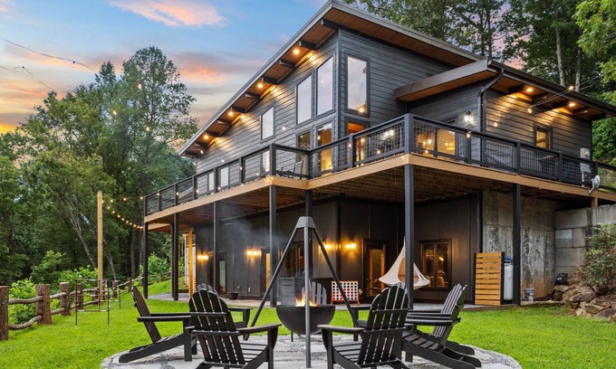 Bryson City Cabin | 4-bedroom cabin in beautiful Bryson City