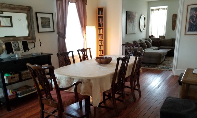 Manayunk House | 4 bedroom canal side town home Manayunk