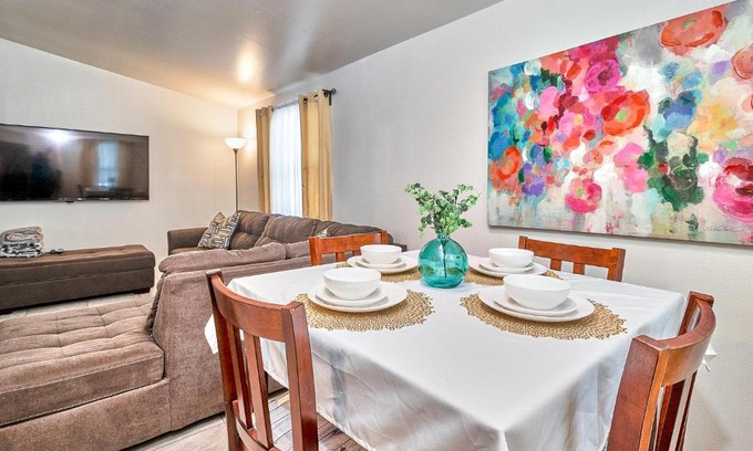 East Tampa House | 4-Bedroom Comfort Ybor City, Close to Everything