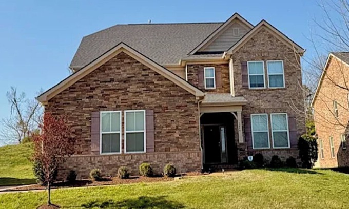 Nashville House | 4-bedroom house in Pleasant Nashville with AC, WiFi. Enjoy your stay