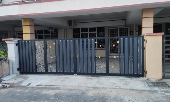 Kuantan House | 4 Bedroom House Indera Mahkota 8 Kuantan Homestay