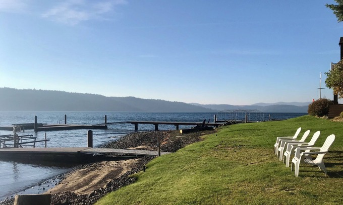 Coeur d'Alene House | 4-bedroom house Sleeps 10+ on Coeur d'Alene WATERFRONT