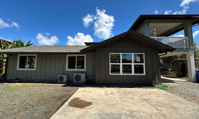 Ewa Beach House | 4-bedroom house with AC, WiFi, & private beaech access in wonderful Ewa Beach