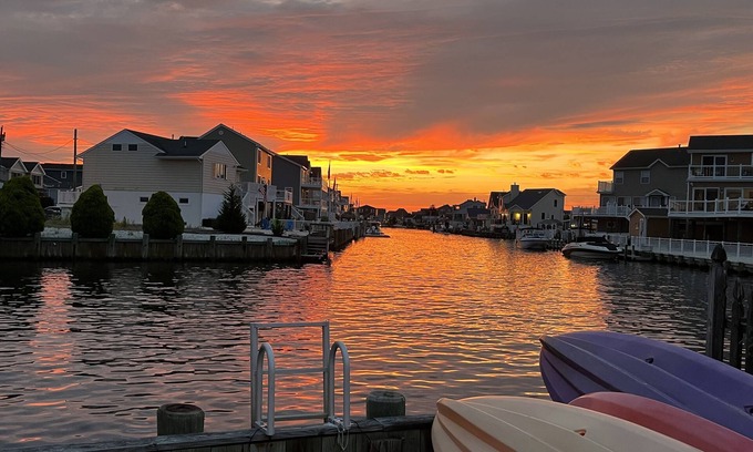 Beach Haven West House | 4 Bedroom Plus , 2 baths on a Lagoon minutes from open bay