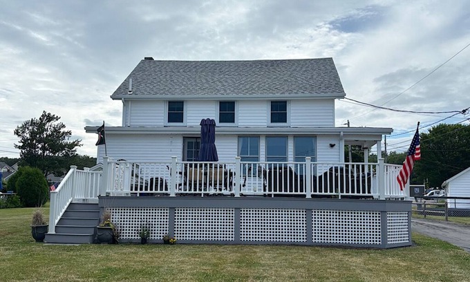 Wells Condo | 4-bedroom stand alone condo in charming Wells, walking distance to beach.