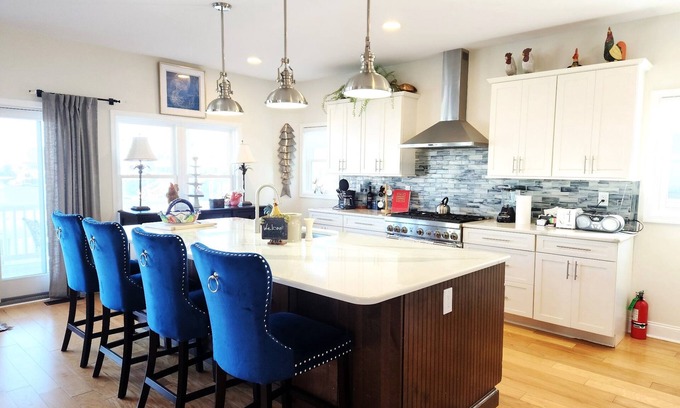 Cape May Court House House | 4-bedroom waterfront house in wonderful Avalon