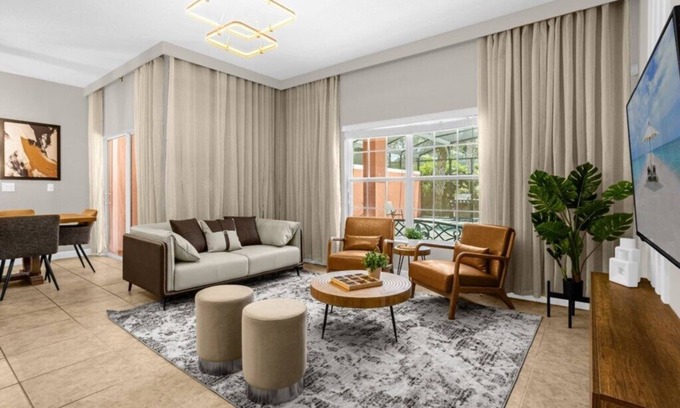 Lindfields House | 4 Bedrooms/3 Bathrooms/Paradise Palms (2955 BP)