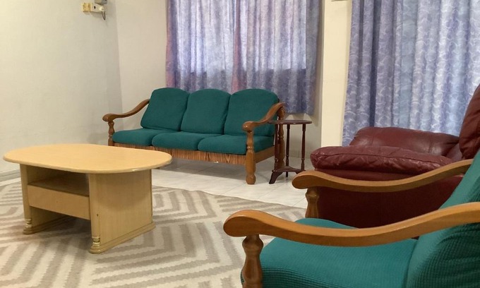 Kampung Kuchai Apartment | 4 Bedrooms Ipoh Landed House, Ipoh Town